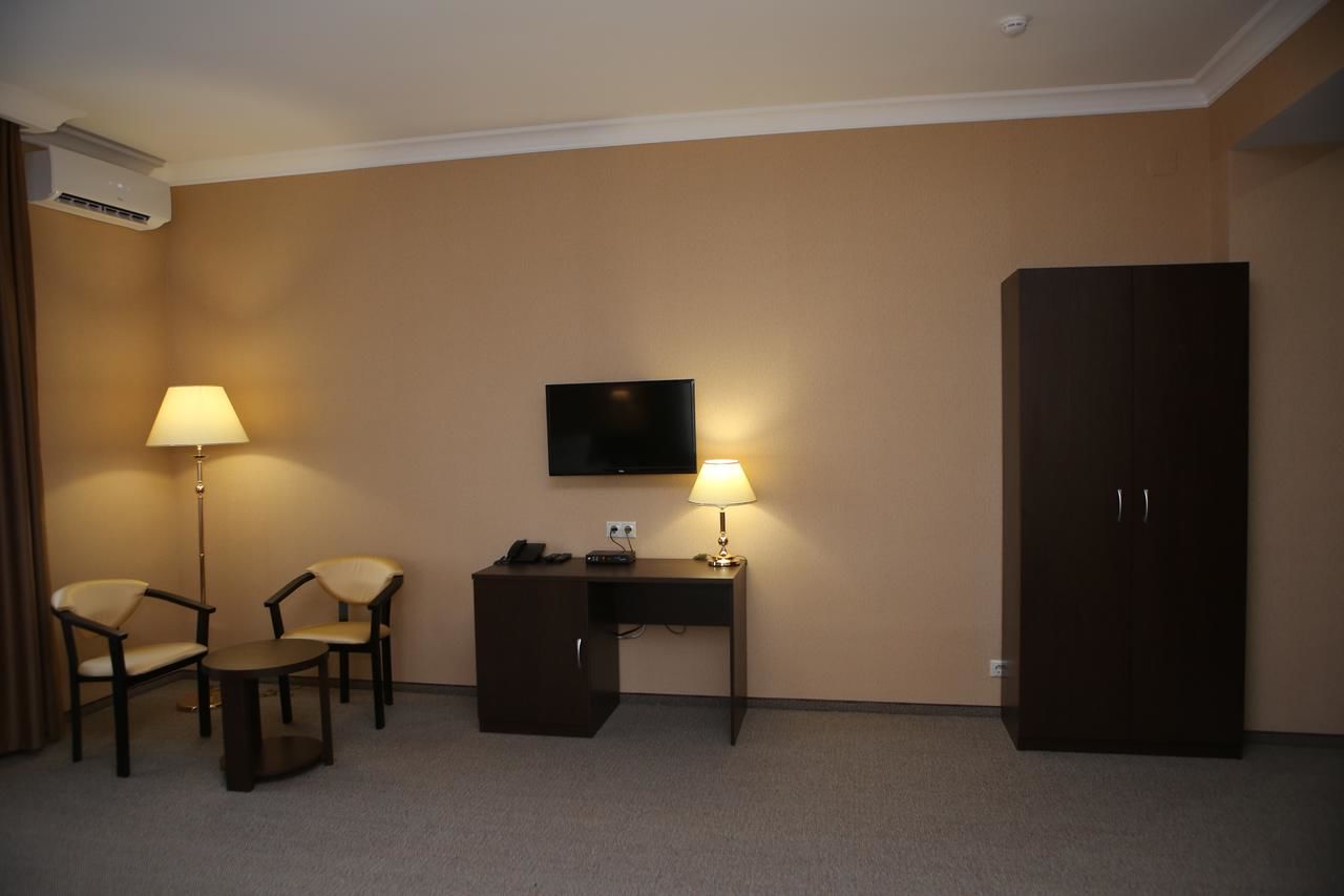 Отель Hotel Aner Нур-Султан-37