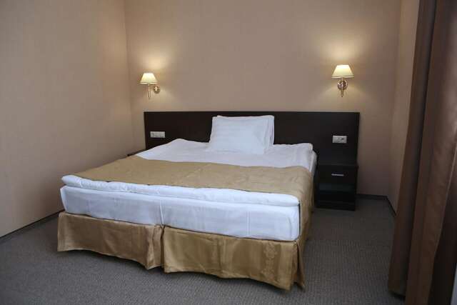 Отель Hotel Aner Нур-Султан-11